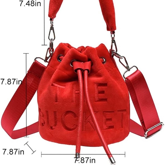 - RED SOFT MINI HOBO Bucket Bag 4 Women with Crossbody Strap & Drawstring bag - Picture 4 of 8